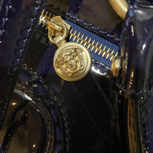 Versace purse - Picture 3 of 8